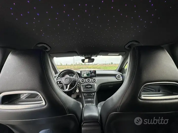 Mercedes-Benz A 2012 photo 4