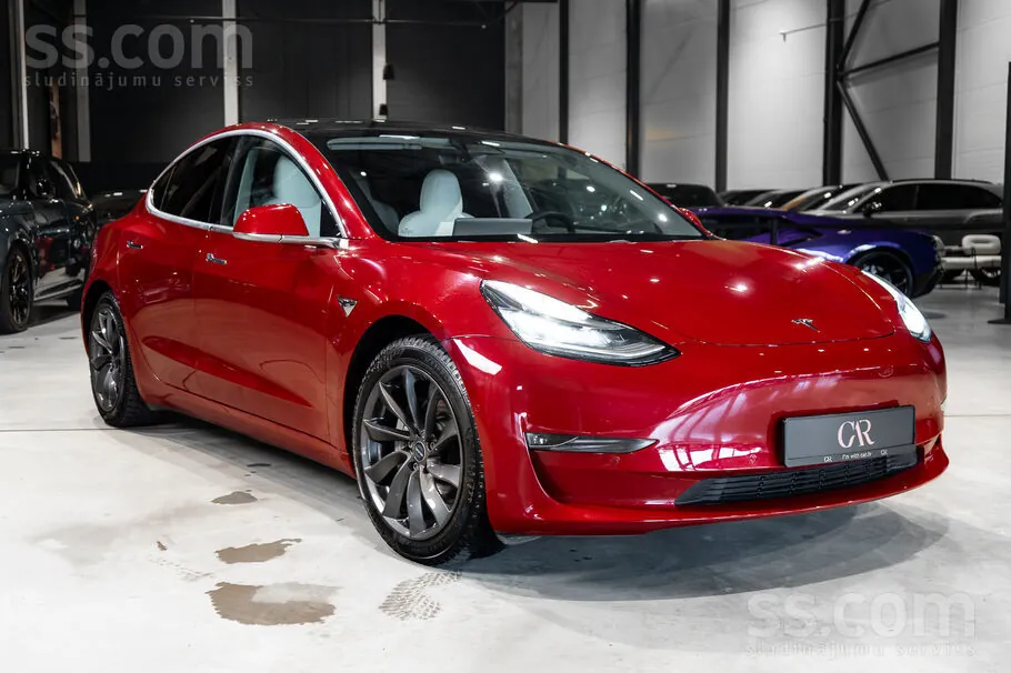 Tesla Model 3 2019 photo 3