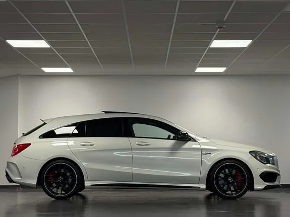 Mercedes-Benz Cla45 2015 photo 3