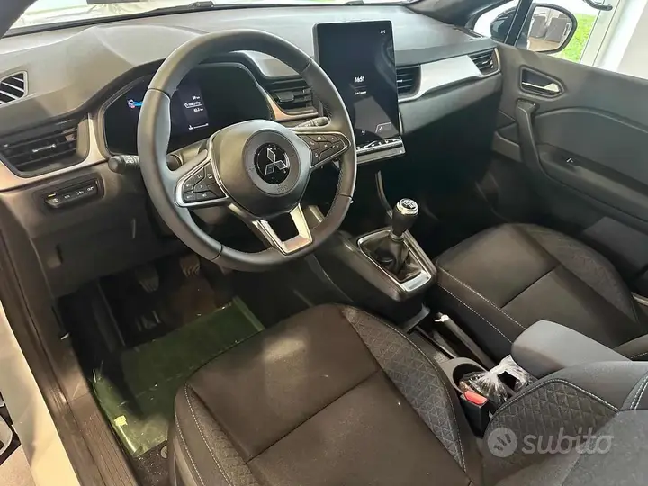 Mitsubishi Asx 2025 photo 5