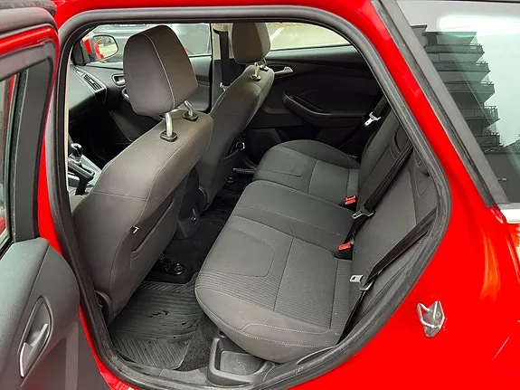 Ford Focus 2013 photo 5