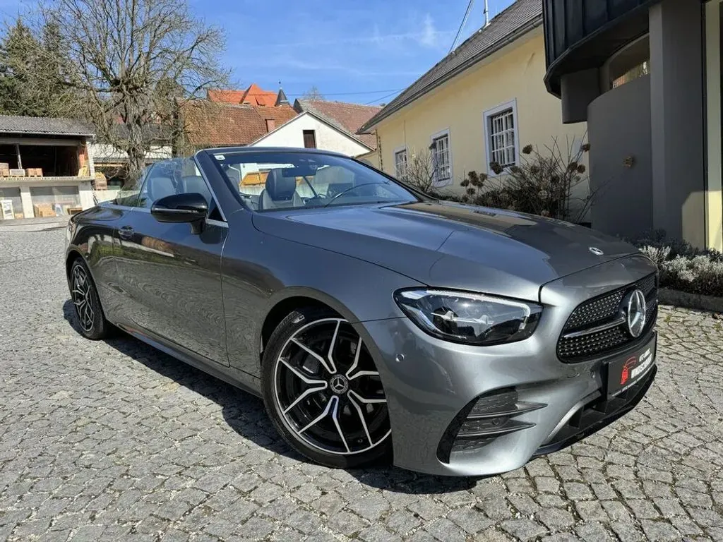 Mercedes-Benz E-Class 2022 photo 2