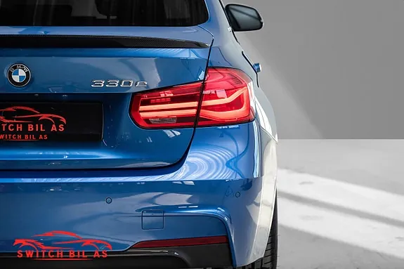 BMW 330E 2018 photo 4