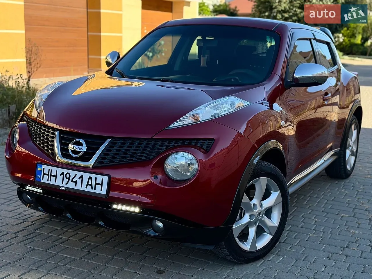 Nissan Juke 2011 photo 4