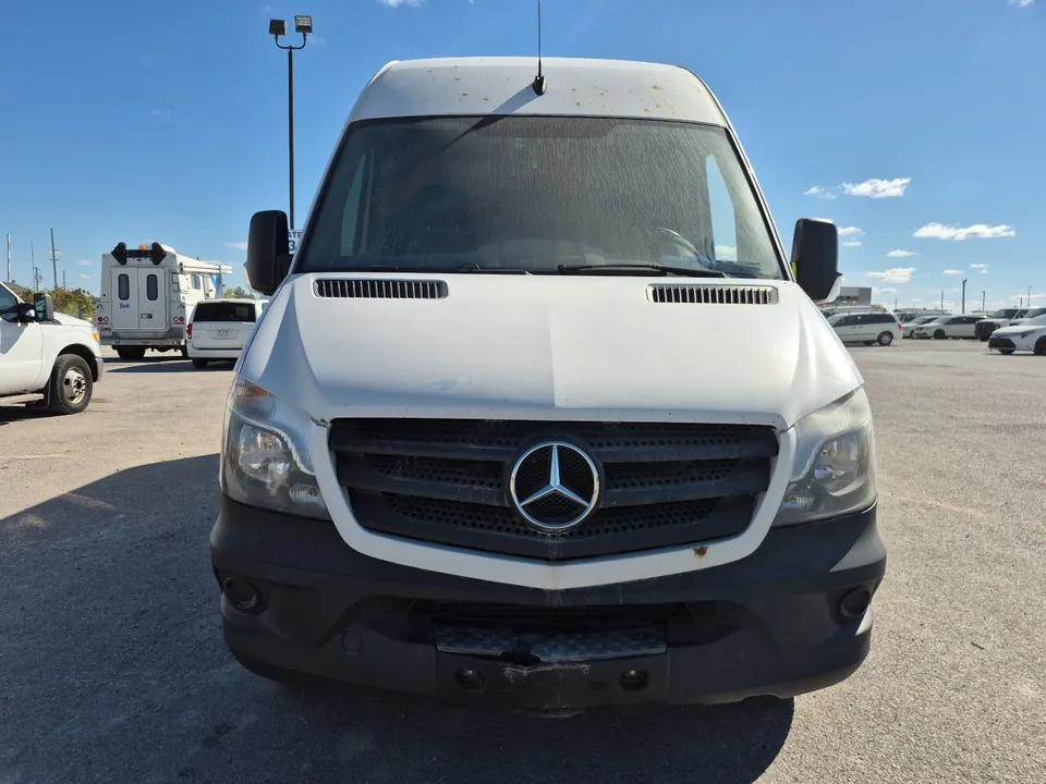 Mercedes-Benz Sprinter 2016 photo 2