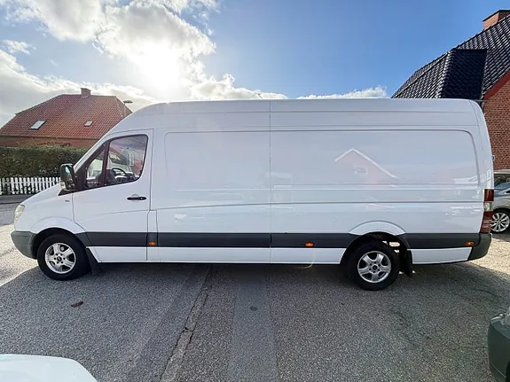 Mercedes-Benz Sprinter 318 2009 photo 3