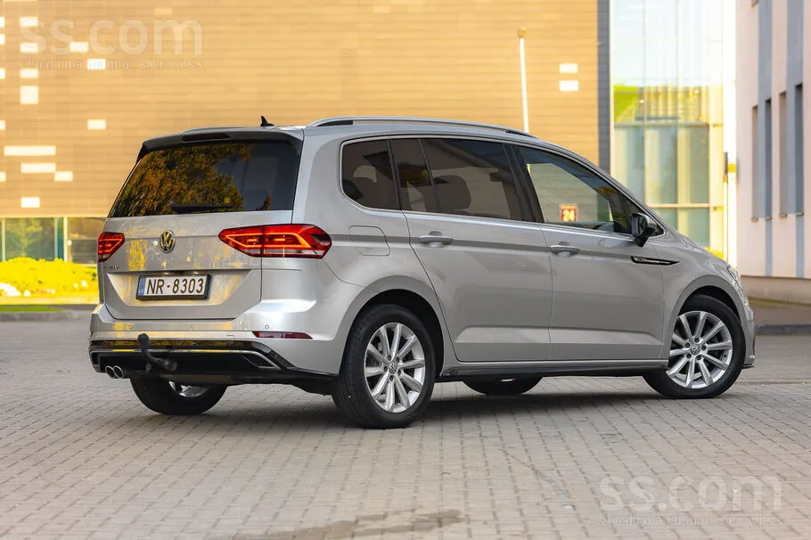 Volkswagen Touran 2019 photo 3