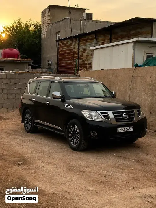 Nissan Patrol 2010 photo 2