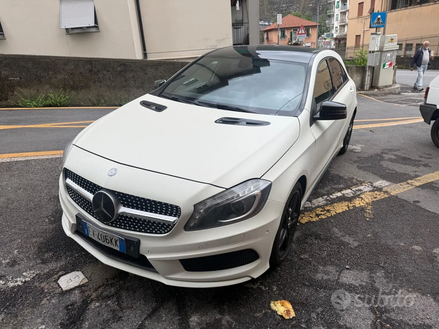 Mercedes-Benz A 180 2014 photo 3