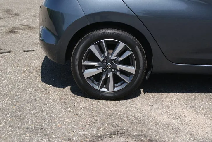 Nissan Micra 2018 photo 3