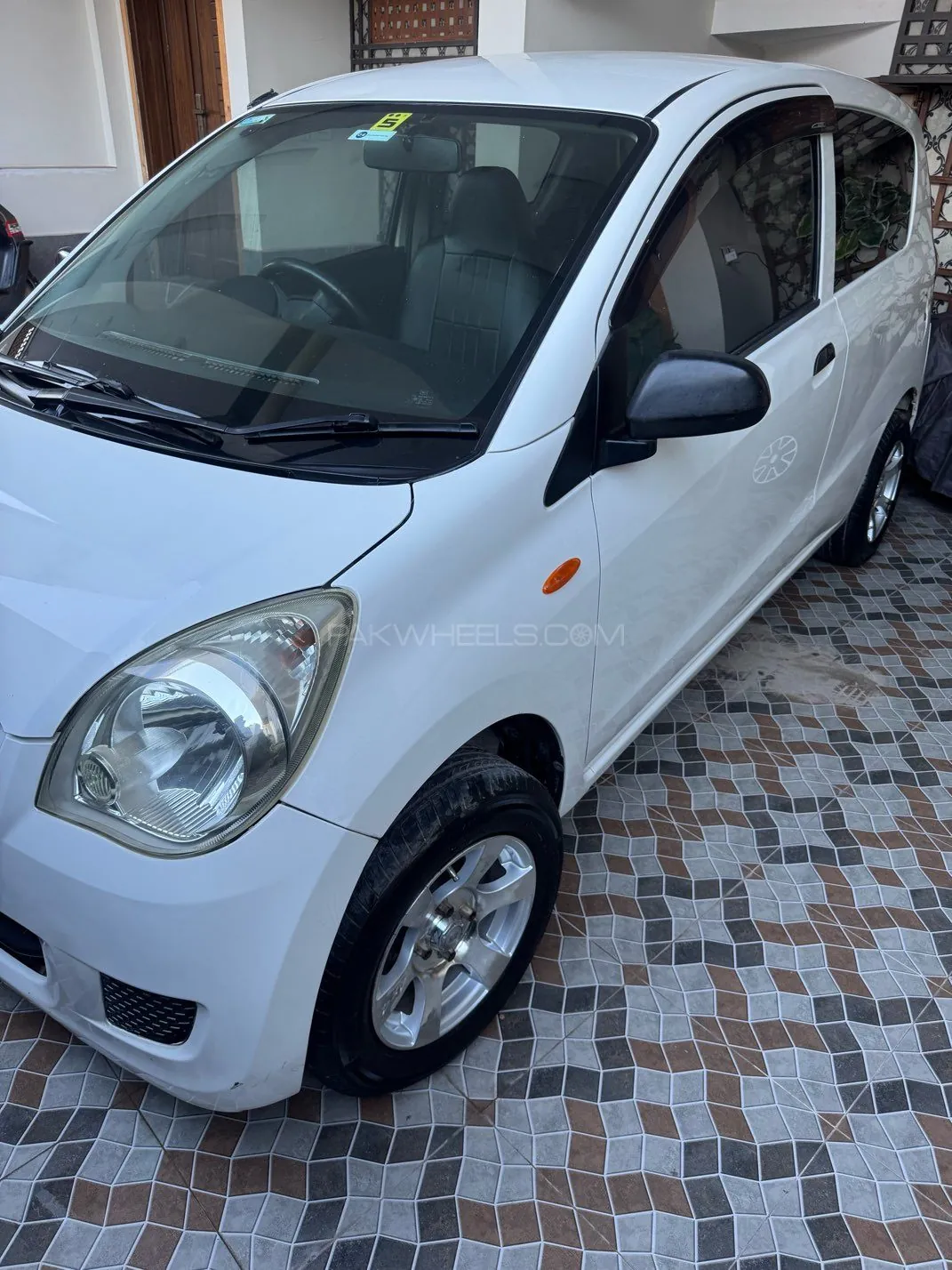 Daihatsu Mira