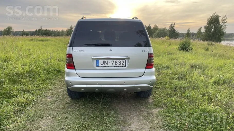 Mercedes-Benz Ml270 2004 photo 2