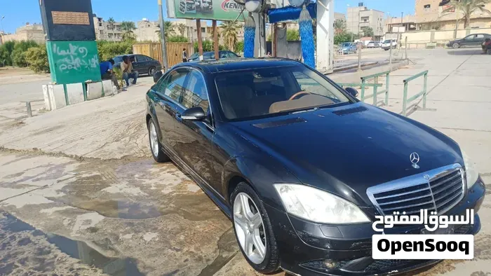 Mercedes-Benz S-Class 2011 photo 2