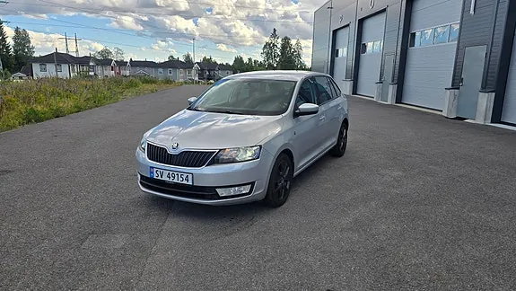 Skoda Rapid Spaceback 2014 photo 2
