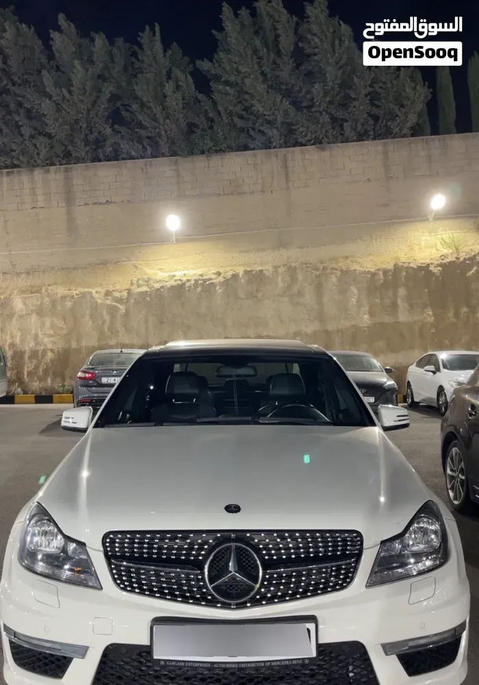 Mercedes-Benz C-Class 2012 photo 2