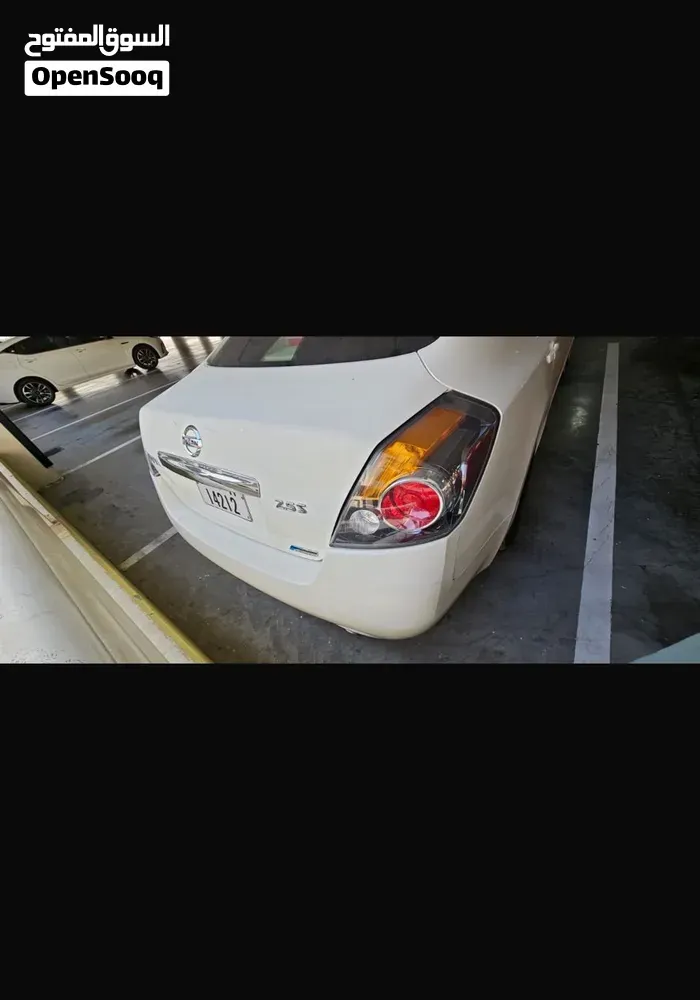 Nissan Altima 2012 photo 4