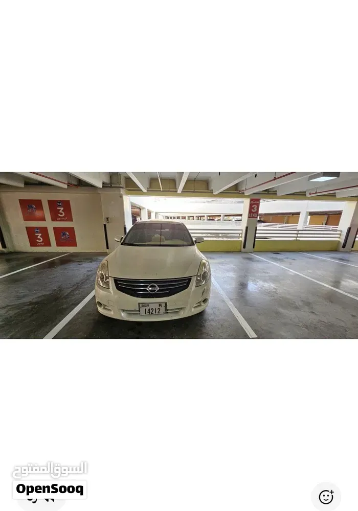 Nissan Altima