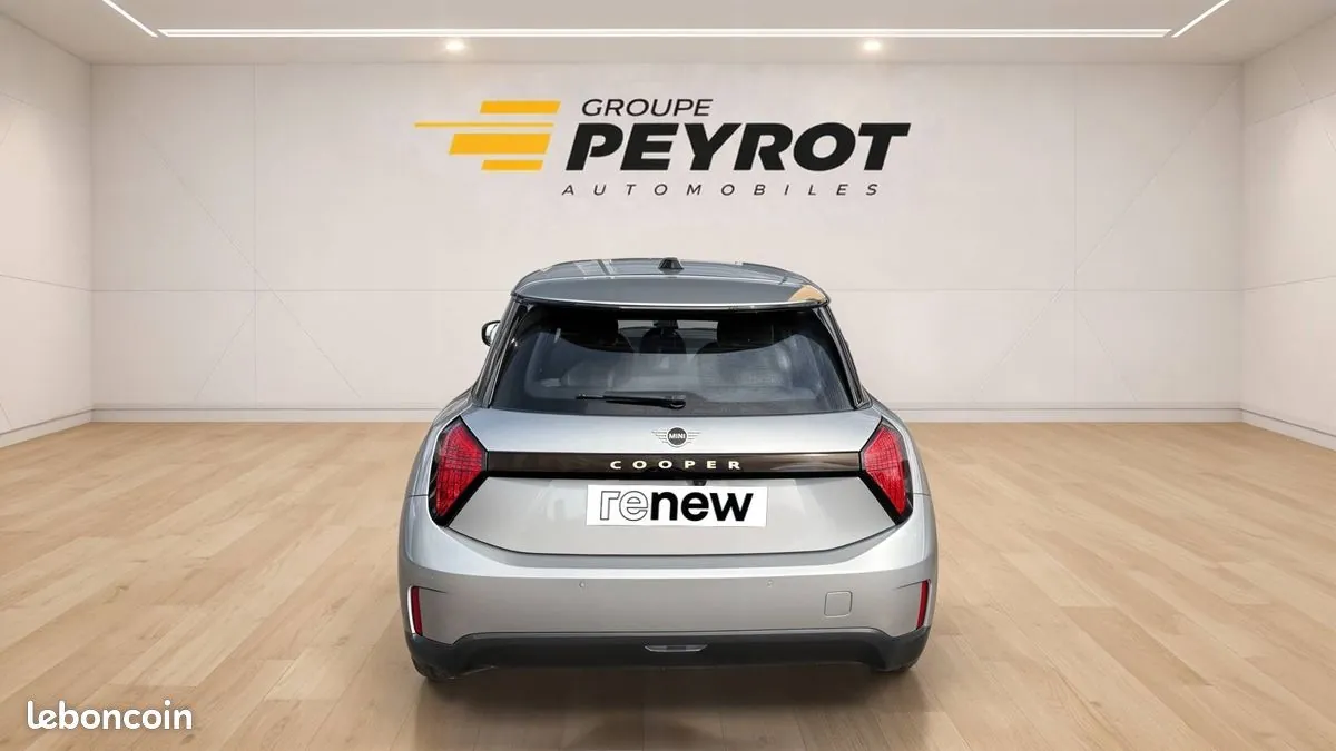 Mini Cooper 2024 photo 4