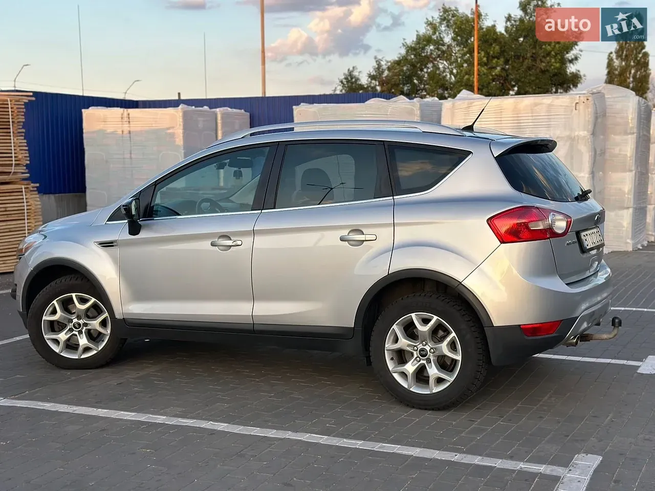 Ford Kuga 2011 photo 5