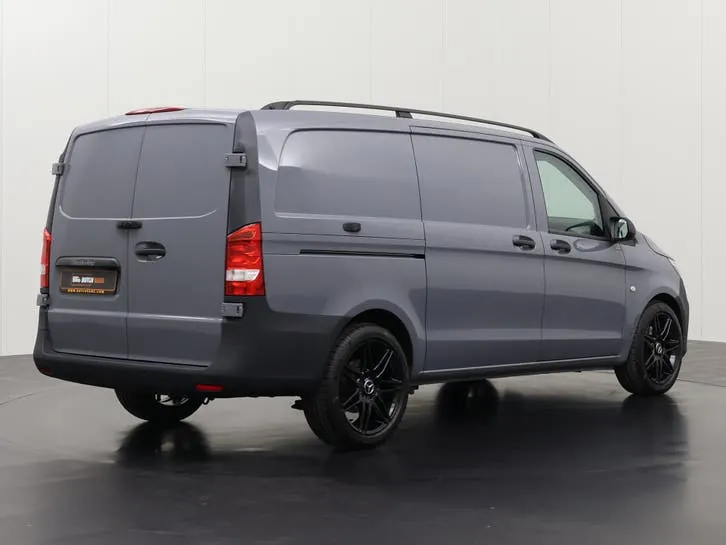 Mercedes-Benz Vito 2022 photo 2