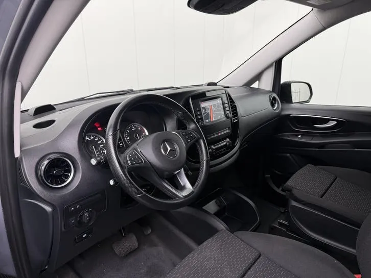 Mercedes-Benz Vito 2022 photo 3