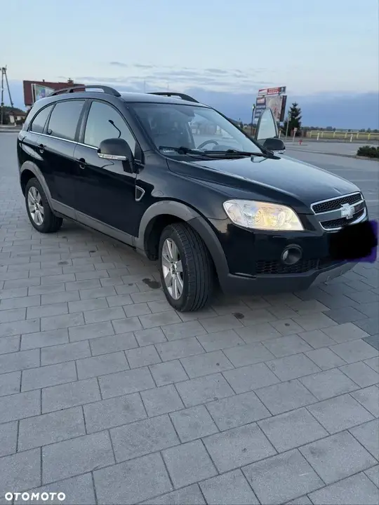 Chevrolet Captiva 2010 photo 2