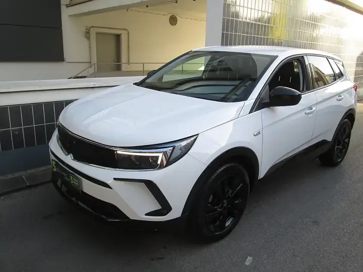 Opel Grandland 2023 photo 2