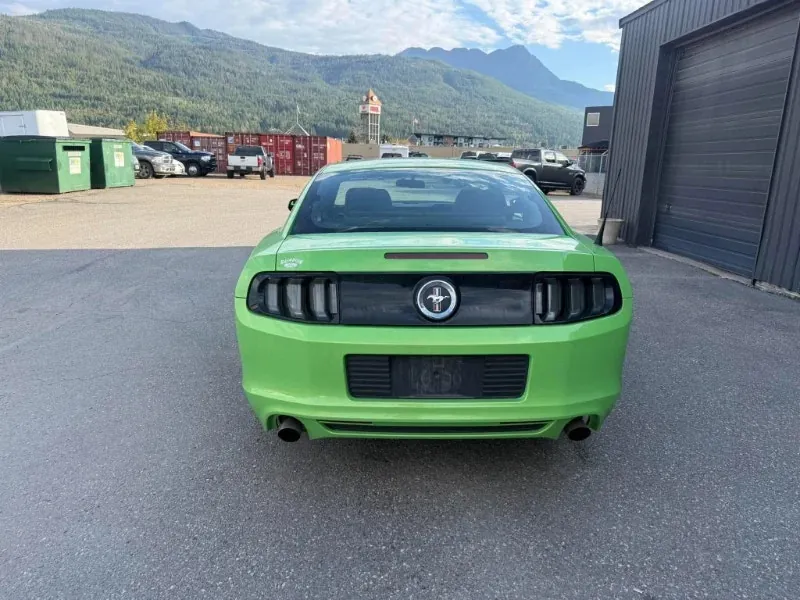 Ford Mustang 2013 photo 3