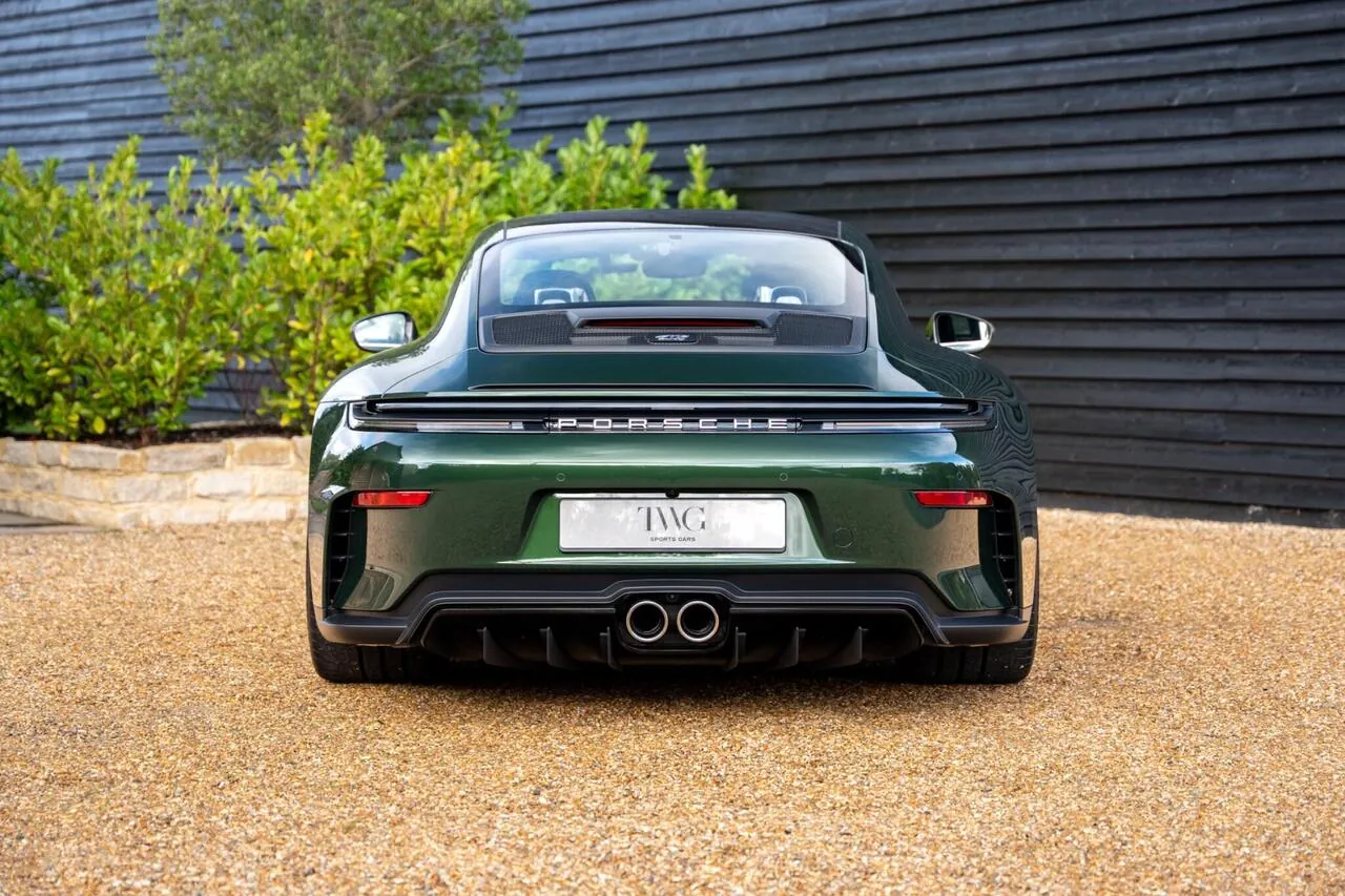 Porsche 911 2026 photo 5