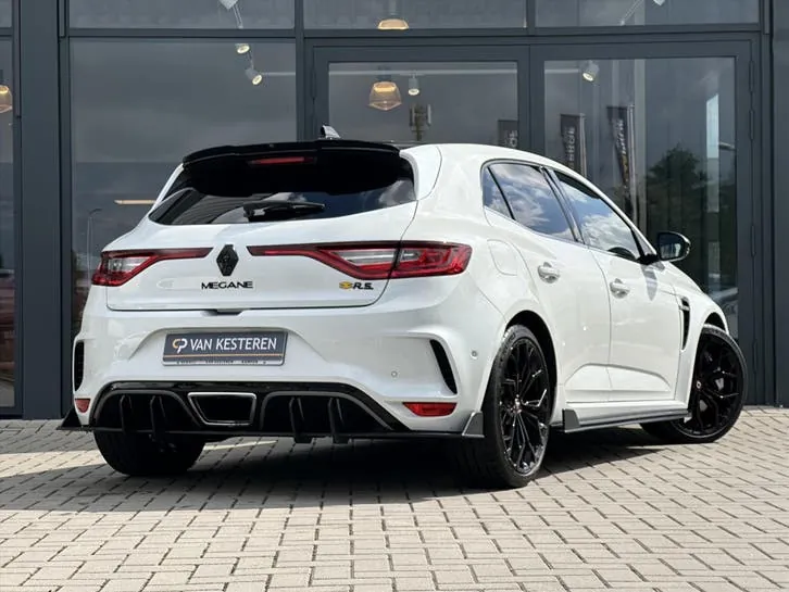 Renault Megane 2018 photo 2