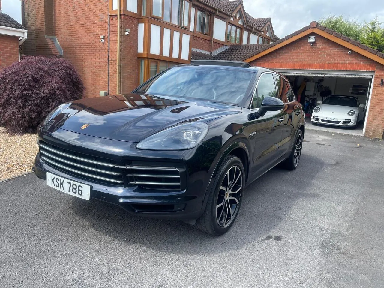 Porsche Cayenne 2021 photo 3