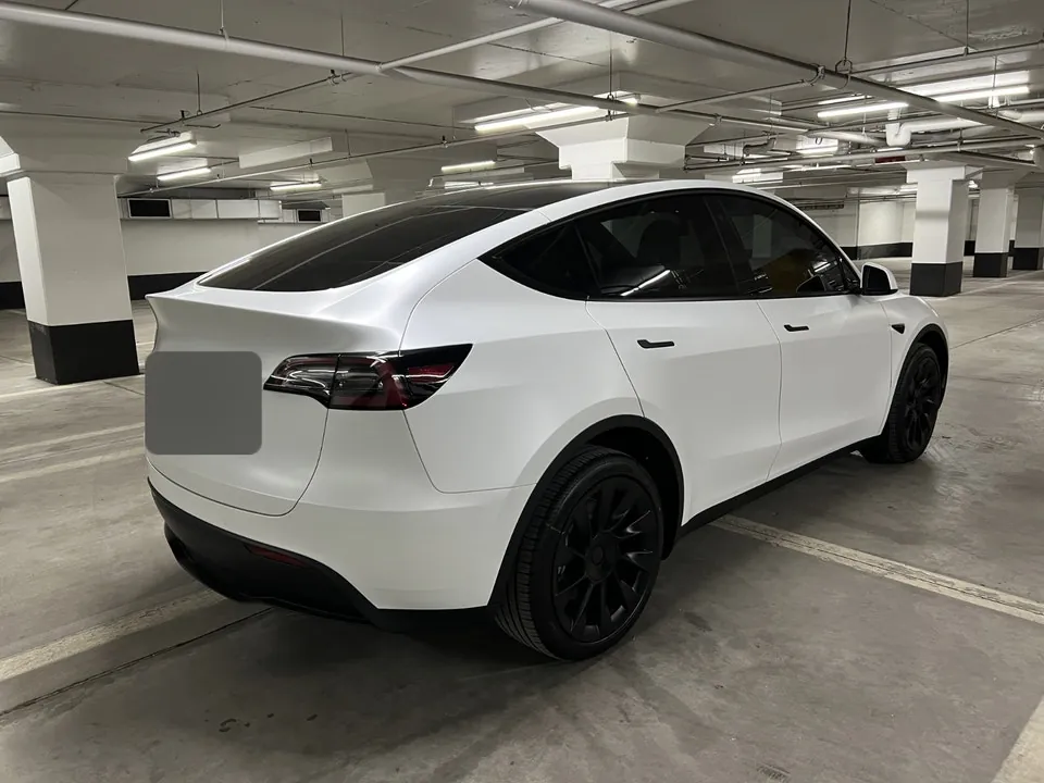 Tesla Model Y 2022 photo 4