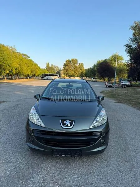 Peugeot 207 2007 photo 3