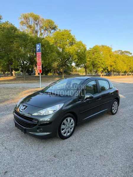 Peugeot 207 2007 photo 4