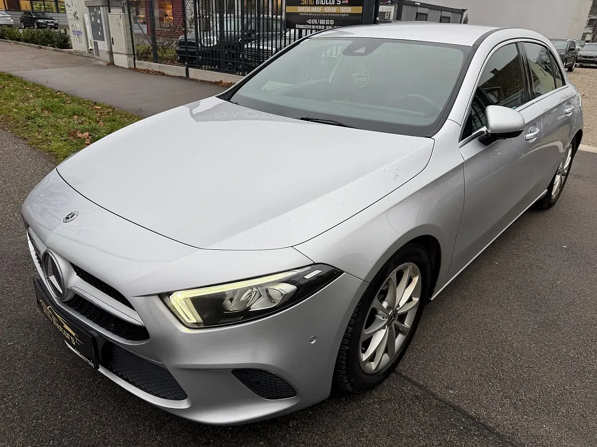 Mercedes-Benz A-Class 2018 photo 3