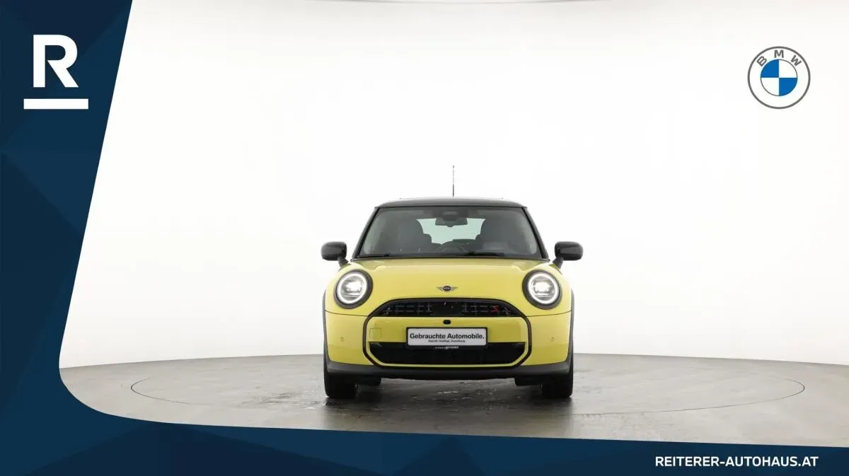Mini Cooper 2025 photo 2