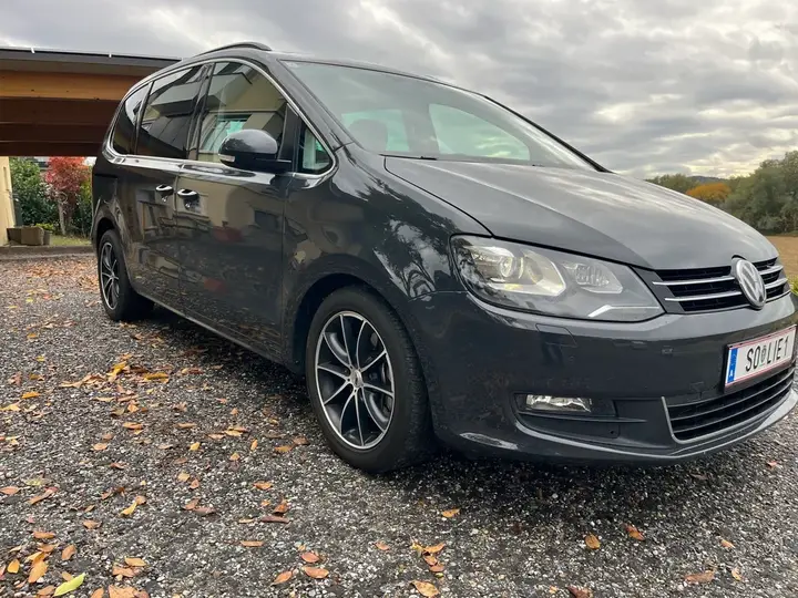 Volkswagen Sharan 2016 photo 2