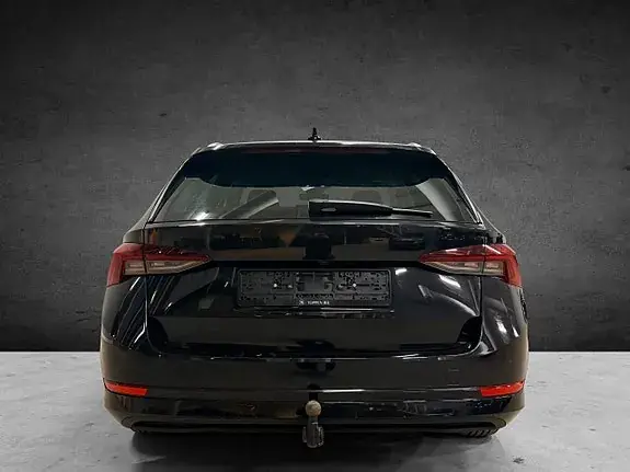 Skoda Octavia 2022 photo 4