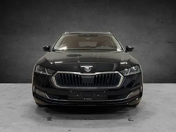 Skoda Octavia 2022 photo 3