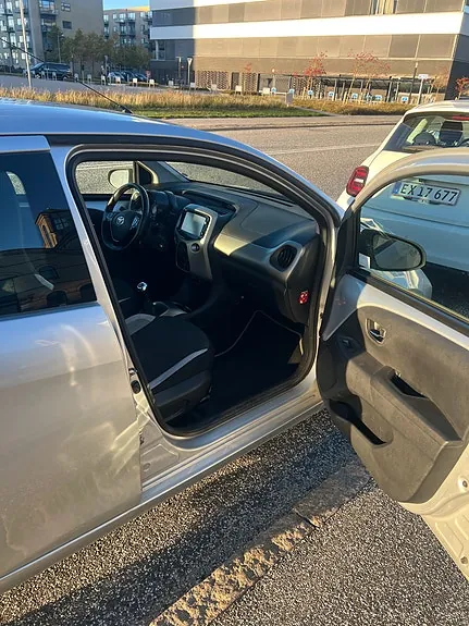Toyota Aygo 2015 photo 5