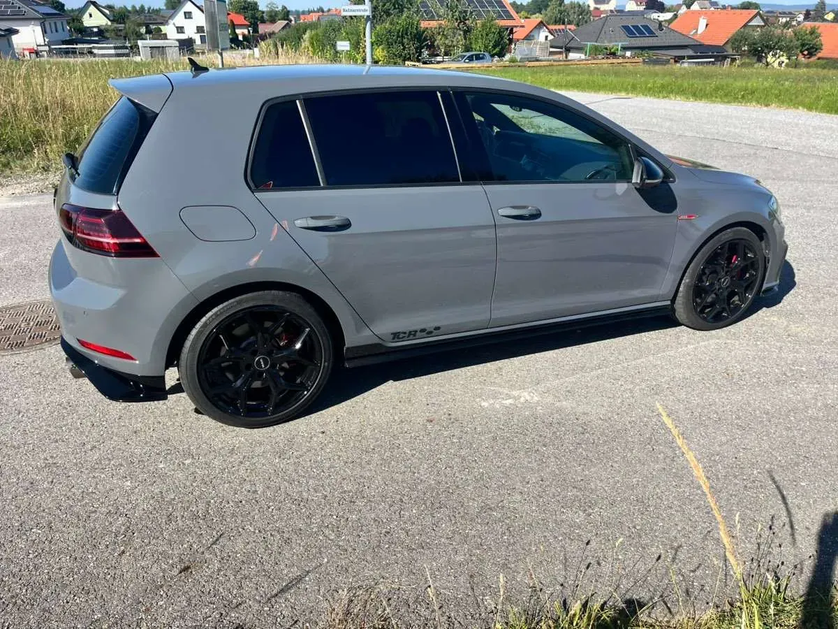 Volkswagen Golf 2019 photo 3