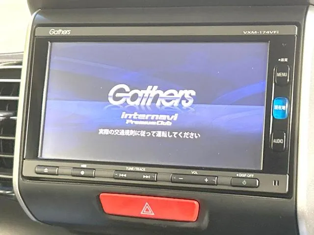 Honda N-Box 2016 photo 4