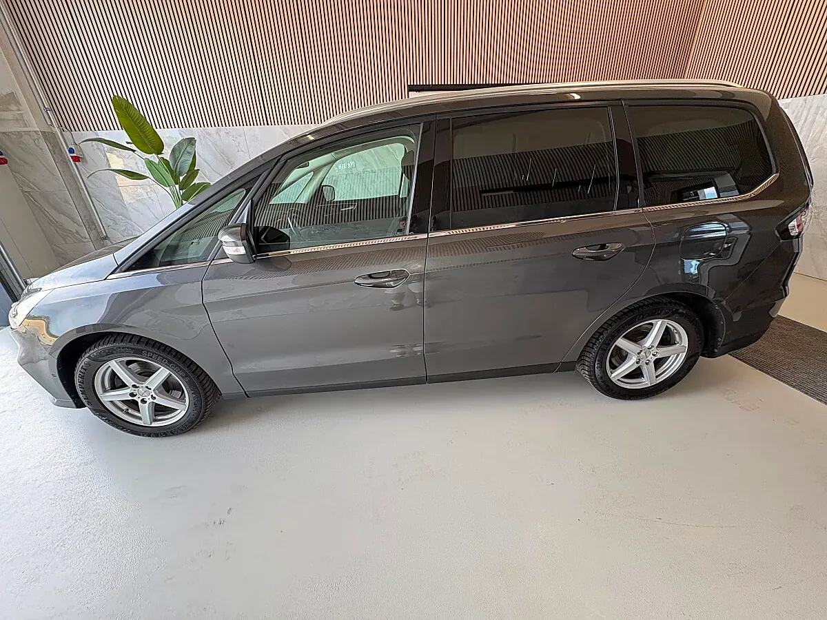 Ford Galaxy 2021 photo 4