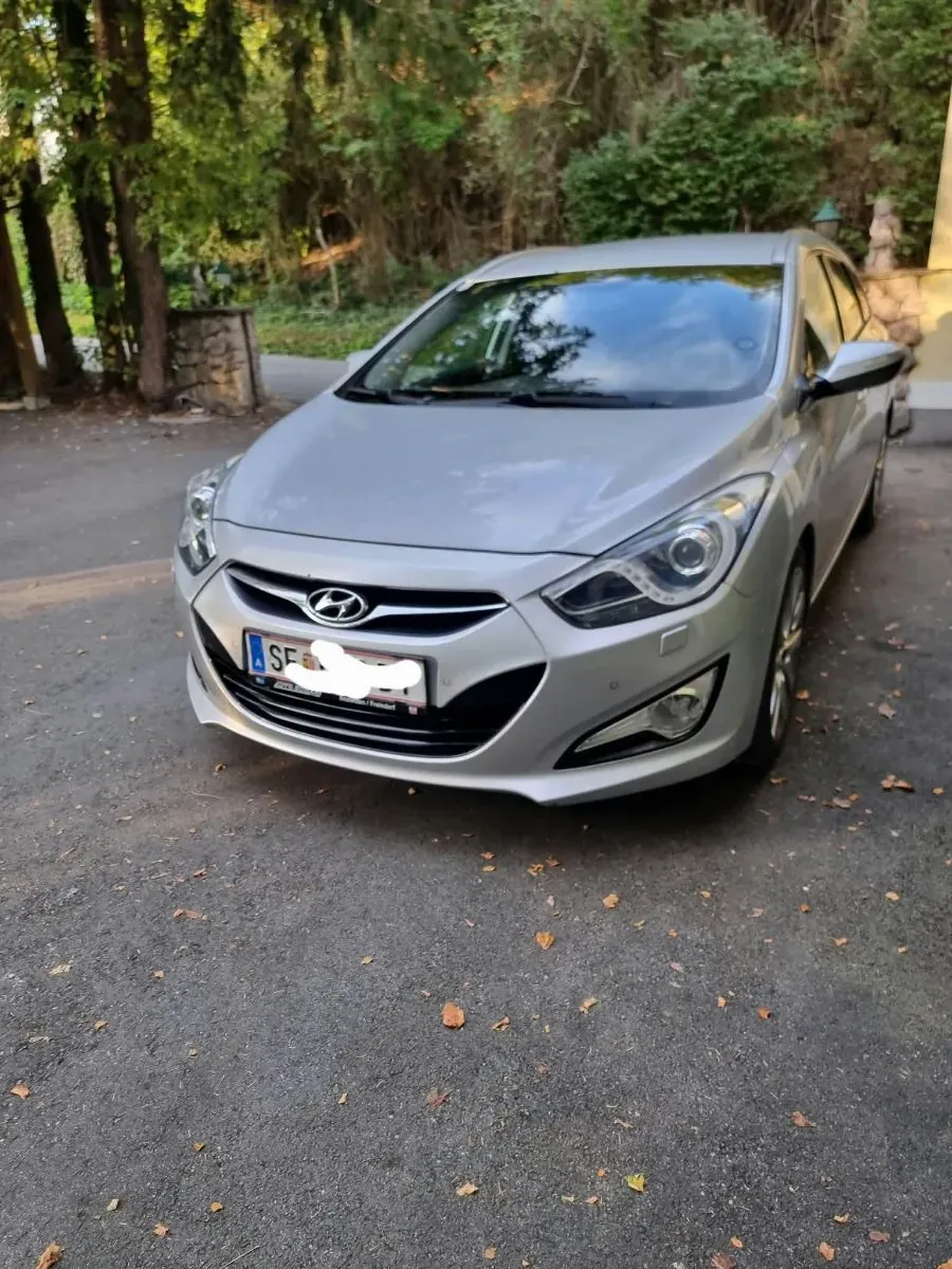 Hyundai I40