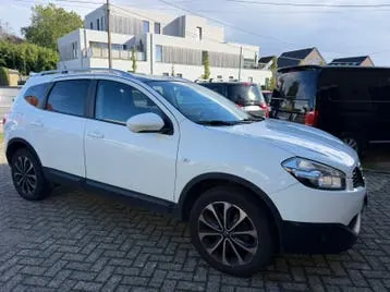 Nissan Qashqai+2 2011 photo 2