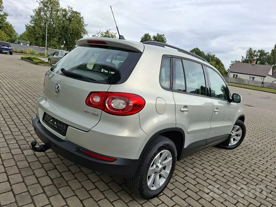Volkswagen Tiguan 2010 photo 3