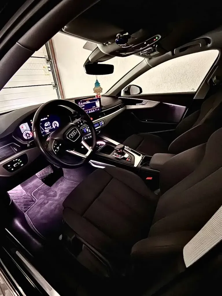 Audi A4 2021 photo 3