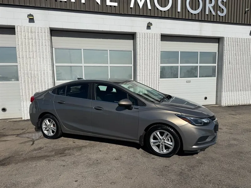 Chevrolet Cruze 2017 photo 2