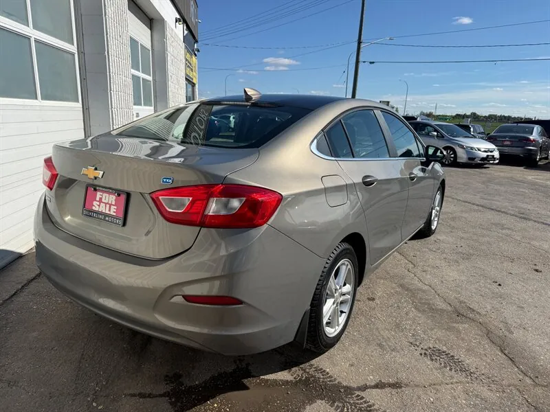 Chevrolet Cruze 2017 photo 3