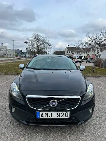 Volvo V40 Cross Country 2014 photo 2